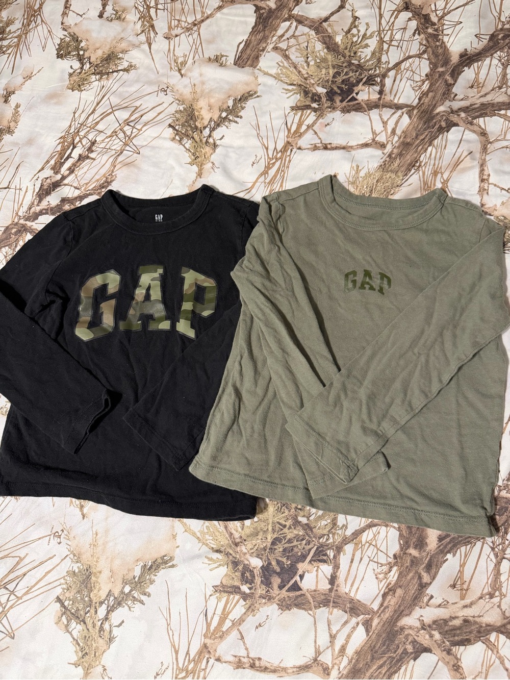 GAP Kids Long-Sleeve Tees - Black & Olive Green
